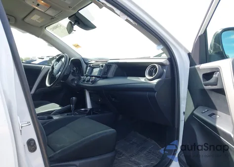 2018 Toyota Rav4 Le z USA, uszkodzony, nr VIN 2T3ZFREV4JW424616